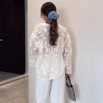 Women's Clothing White Shirt Advanced Feeling Super Nice French Embroidery Lace Flower White Shirt Baby Shirt Tops Spring  Coat
